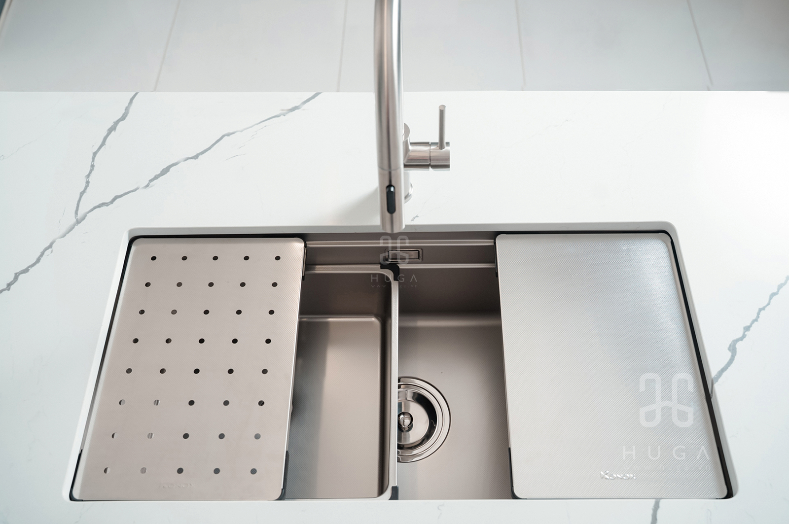 Vòi rửa chén dây rút reno, Vòi rửa bát giá rẻ konox, Vòi rửa chén dây rút Reno, Vòi rửa konox, vòi rửa Reno, vòi rửa tốt, vòi nước rửa chén, vòi rửa bát nóng lạnh, vòi nước rửa bát, chậu vòi konox, vòi rửa bát konox, vòi rửa konox, chậu vòi rửa bát konox, vòi rửa chén konox, vòi rửa bát rút dây konox, vòi rửa chén rút dây konox, vòi rửa chén konox