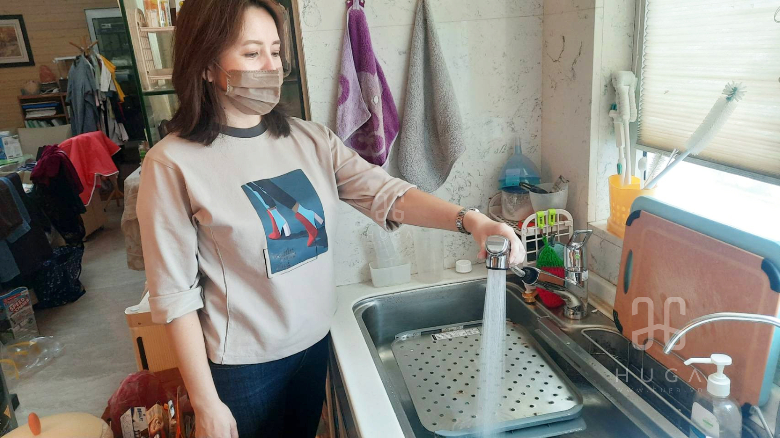 Vòi rửa chén nóng lạnh rút dây cao cấp km5021t, km5021t, Vòi rửa chén nhật bản, Vòi rửa chén kvk km5021t, Vòi rửa bát kvk km5021t, Vòi rửa chén nhật rút dây, Vòi nước chậu rửa bát, Vòi rửa chén chính hãng, Vòi rửa bát nhật nội địa, Vòi rửa bát kvk, Vòi nhật, Vòi rửa bát rút dây nhật, Vòi rửa bát, Km5021t