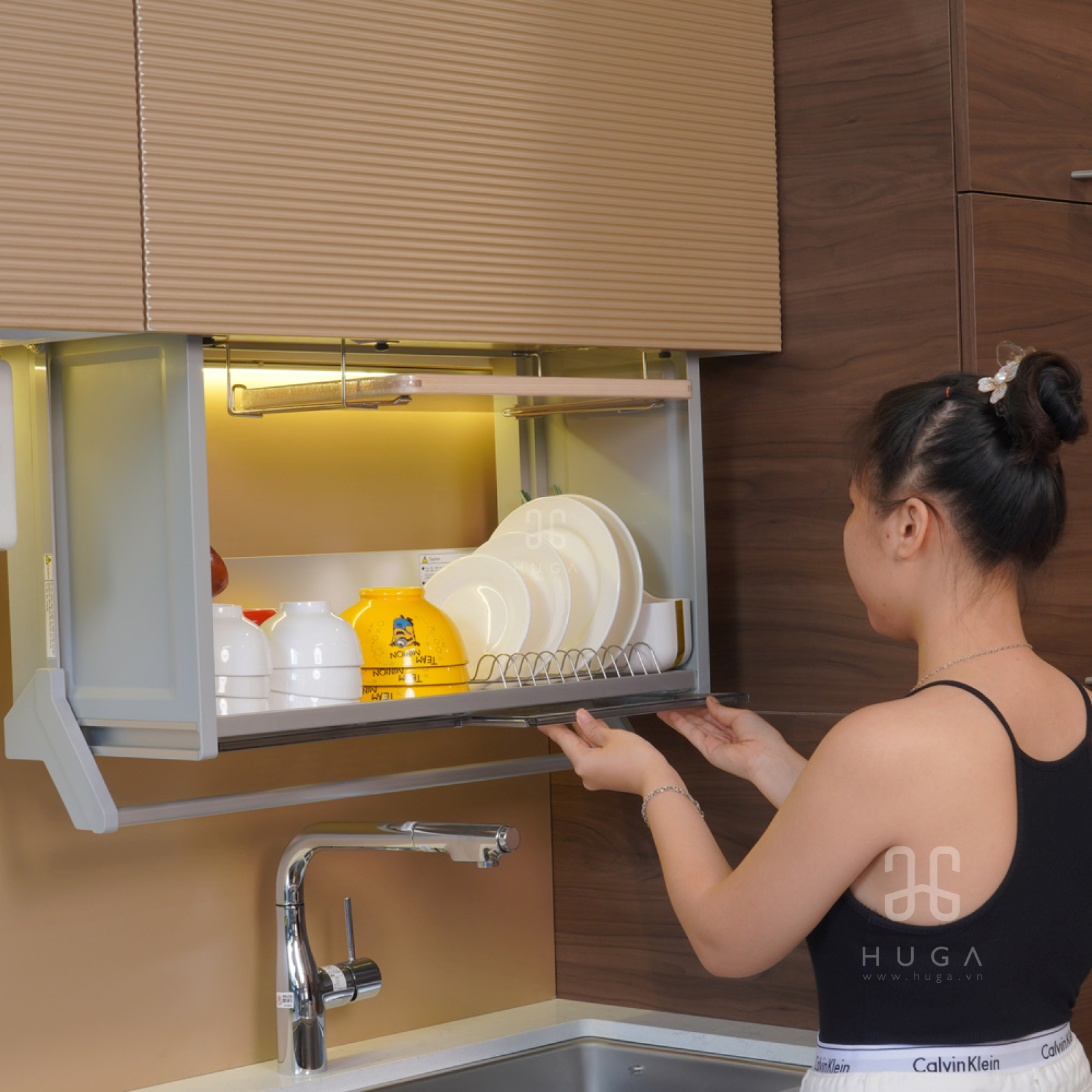 Kệ đa năng nâng hạ chén bát, Kệ chén bát nâng hạ nhật bản, kệ chén nâng hạ nhật, kệ chén nhật bản, kệ chén bát nâng hạ thẳng đứng, giá chén nâng hạ nhật, kệ bát đĩa nhật, giá bát đĩa nâng hạ nhật, Kệ chén đa năng nâng hạ Daydo, phụ kiện nhật daydo