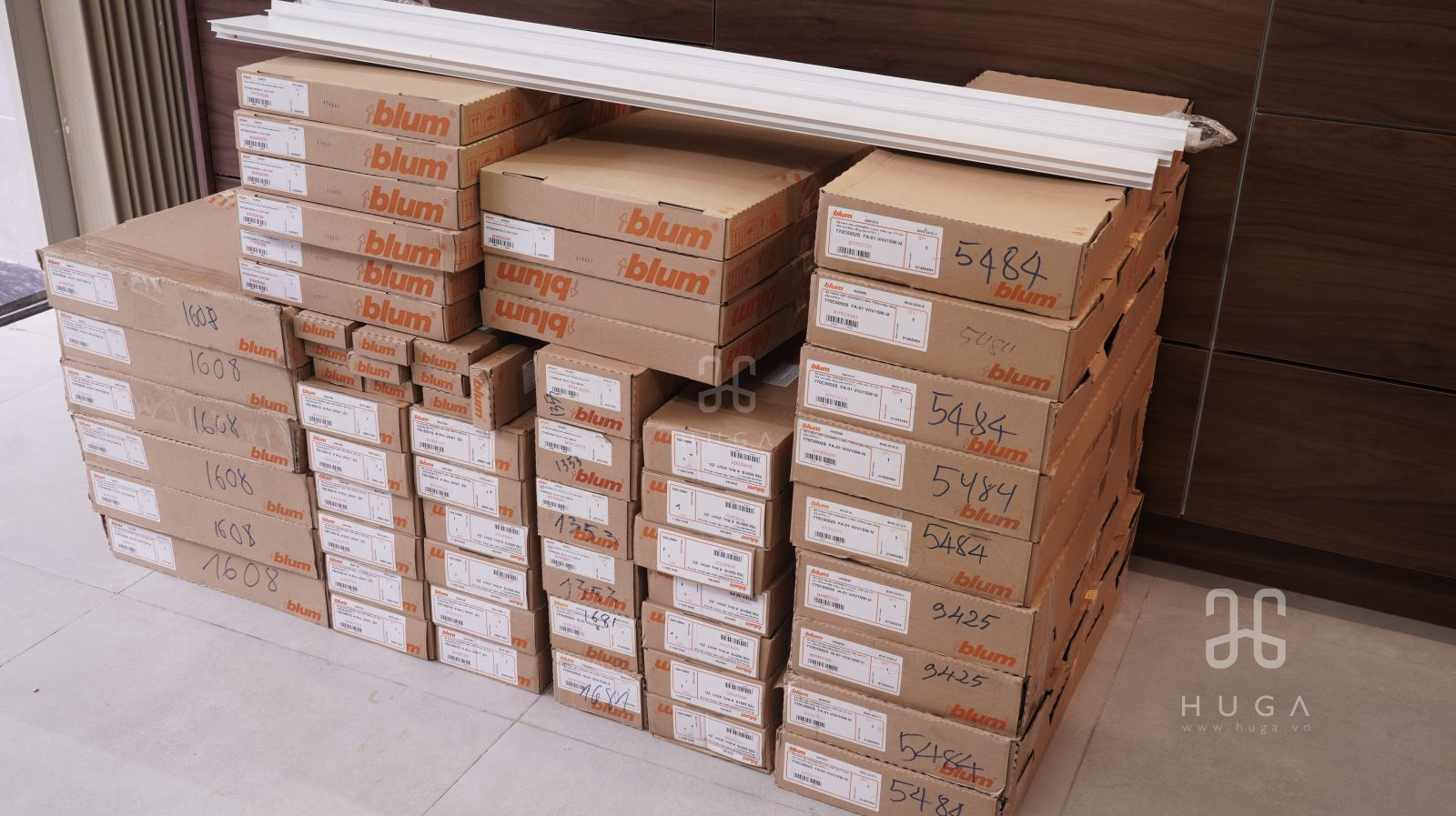 phụ kiện Blum điện Servo-Drive