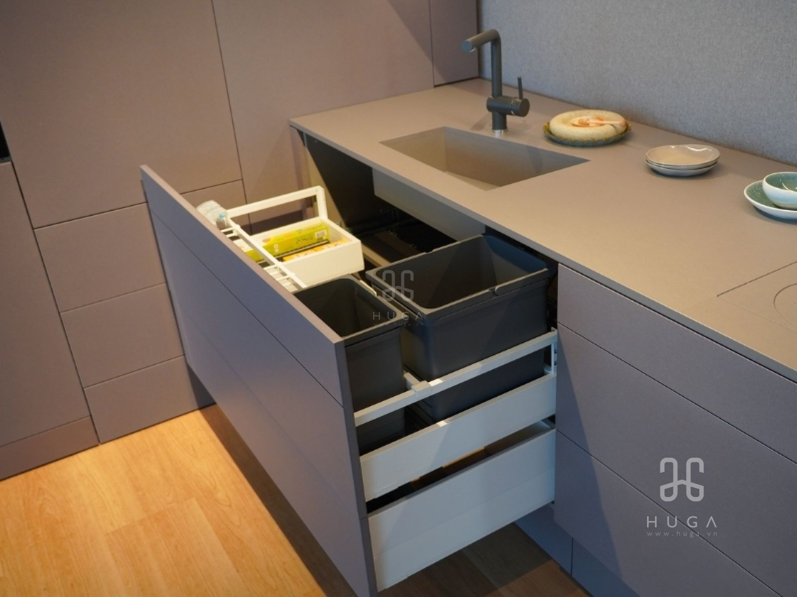 Giải ph&aacute;p ngăn k&eacute;o chữ U cho khu vực chậu rửa